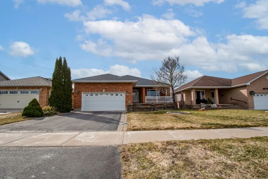 383 Wallace DR, Kawartha Lakes, ON K9V 6K7