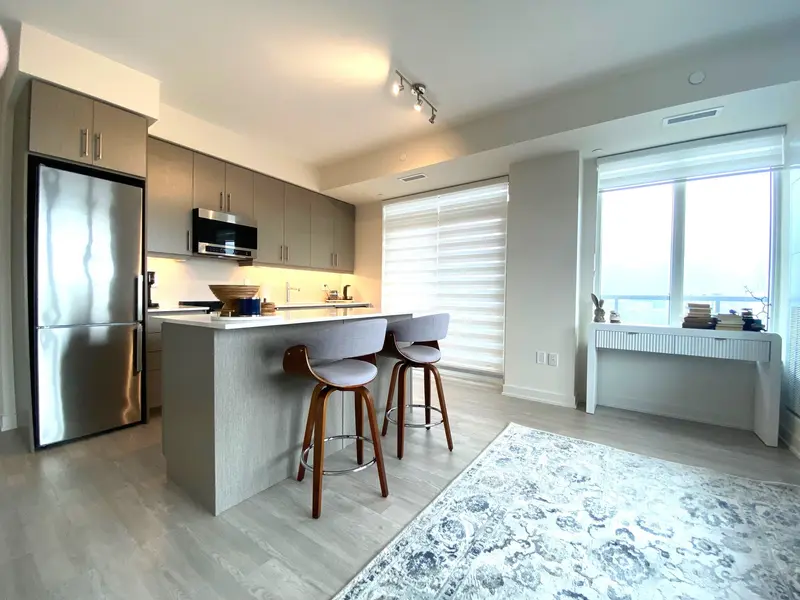 212 King William ST #903, Hamilton, ON L8R 0A7