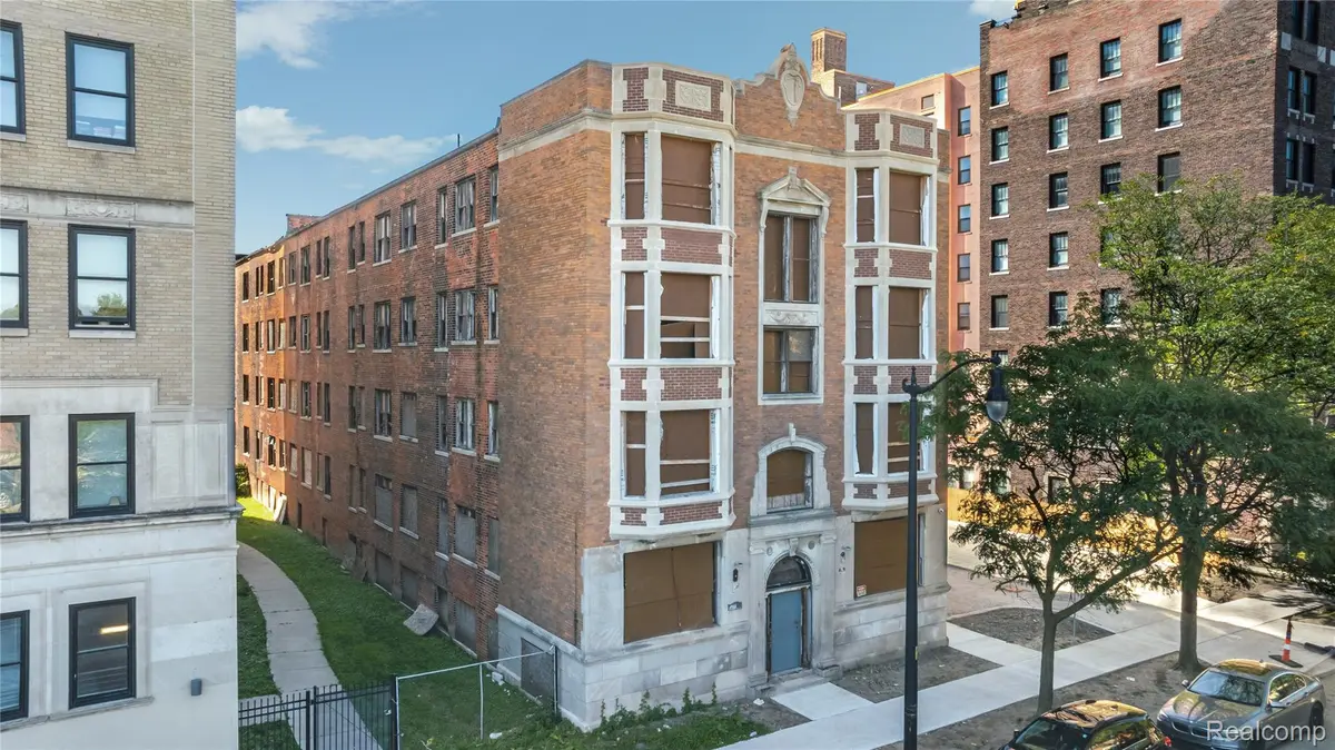 69 Seward ST, Detroit, MI 48202