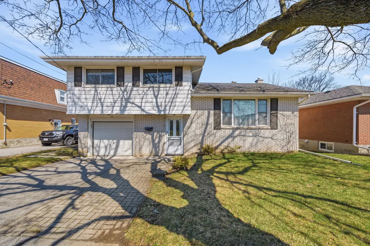 46 Edgehill RD, Belleville, ON K8N 2L1