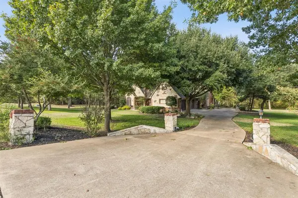 1970 Mary Lee Lane, Lucas, TX 75002