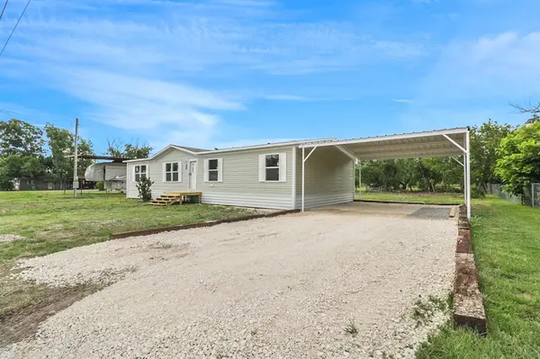 707 W 8th Street, Coleman, TX 76834