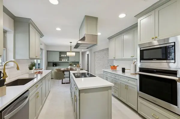 7160 Blackwood Drive, Dallas, TX 75231