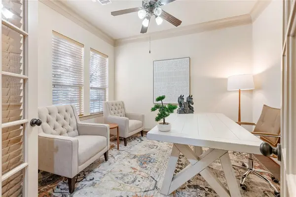 1010 Lost Valley Drive, Euless, TX 76039