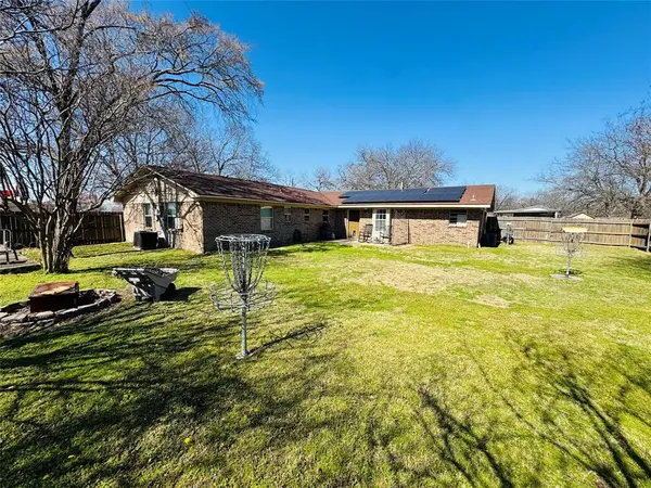 305 S 1st Street, Crandall, TX 75114