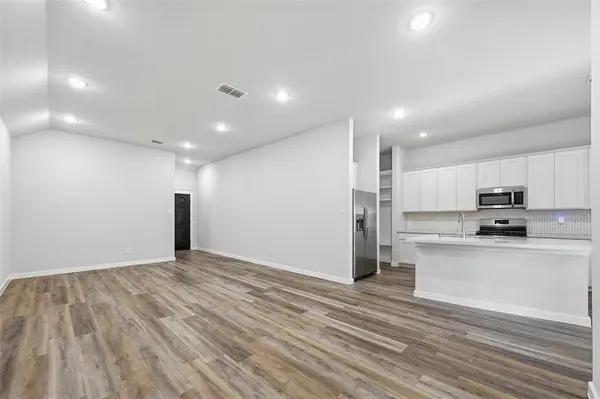 2009 Harshaw Drive, Mesquite, TX 75149