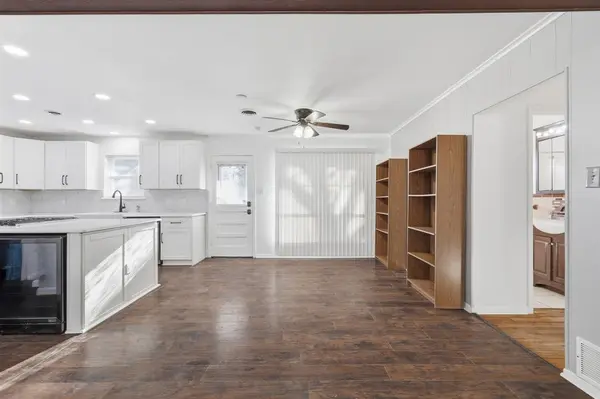 106 N 9th Street, Sanger, TX 76266