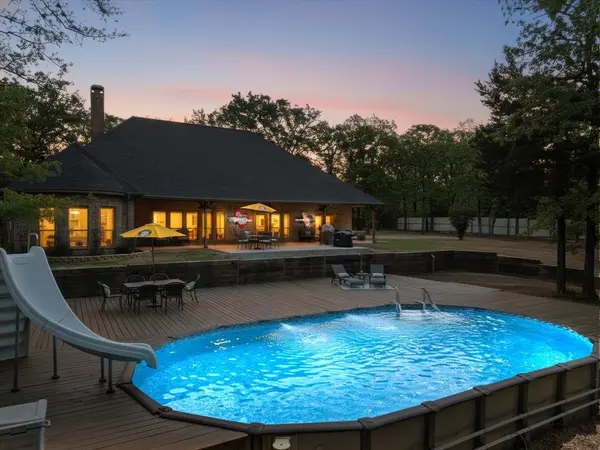 2117 Red Cedar Trail, Greenville, TX 75402