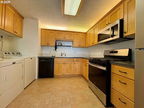 5590 SW MURRAY BLVD, Beaverton, OR 97005