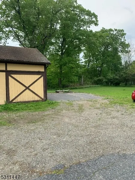 917 Main St, Stillwater Twp., NJ 07860