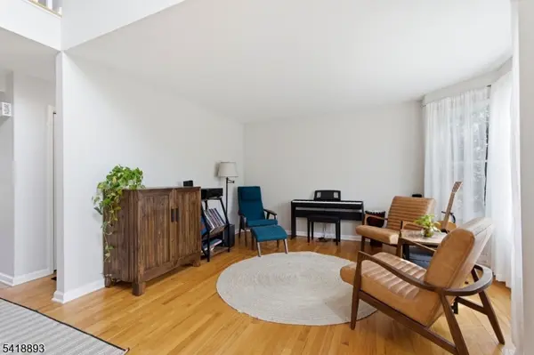 45 Mohawk Ave, Rockaway Twp., NJ 07866