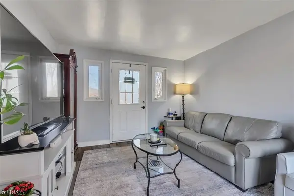 29 Bushwick Ln, West Milford Twp., NJ 07480