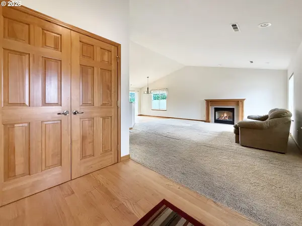 17186 S PASSLEY RD, Brookings, OR 97415