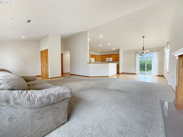 17186 S PASSLEY RD, Brookings, OR 97415