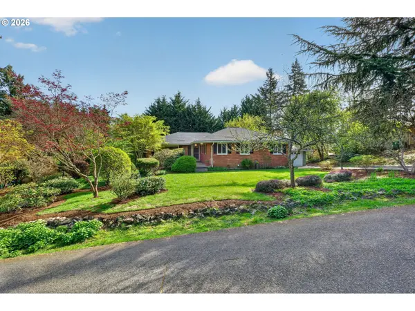 1620 SW MAPLECREST DR, Portland, OR 97219