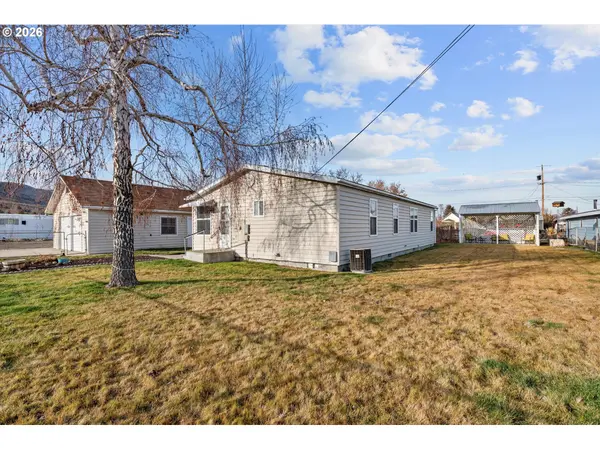 2106 COLORADO PL, Baker City, OR 97814