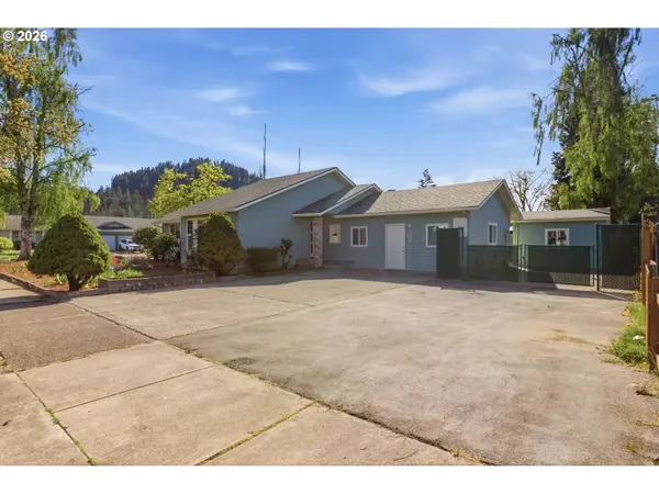 302 67TH ST, Springfield, OR 97478