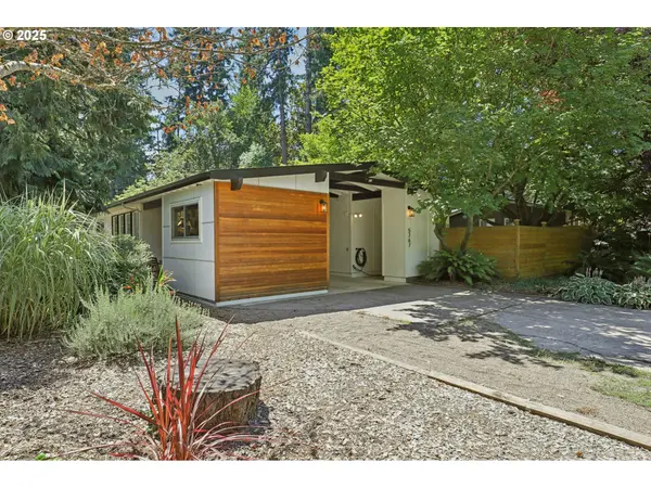 5767 BALEINE ST, Lake Oswego, OR 97035