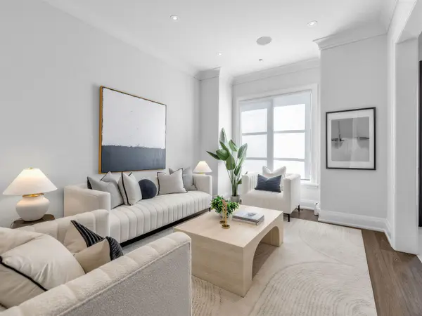 124 Laurelcrest AVE, Toronto C06, ON M3H 2B3