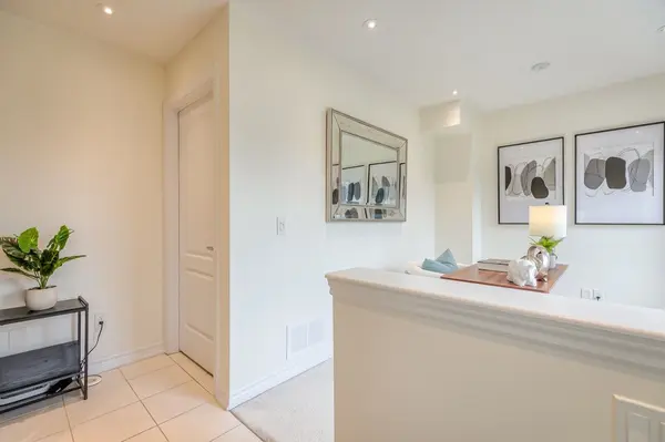 130 Turner Dairy LN, Whitchurch-stouffville, ON L4A 1X9