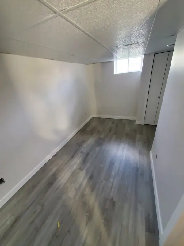 177 Isabella DR #Lower, Orillia, ON L3V 6H2