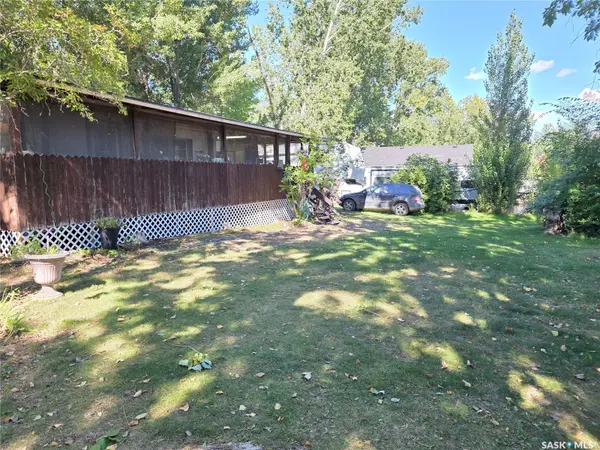 414 Zealandia AVENUE, Coteau Beach, SK S0L 0G0