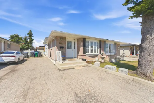 7739 Priory CRES, Mississauga, ON L4T 3H6