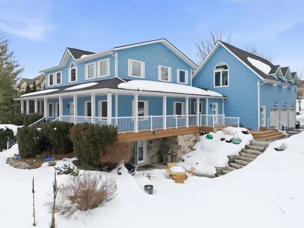 10 Isabella ST, Caledon, ON L7C 1N7