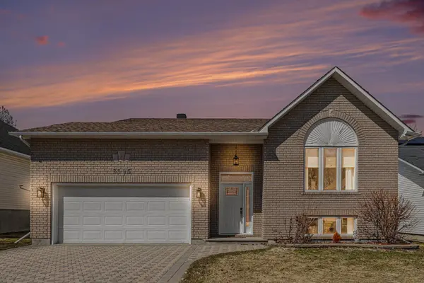 3395 Descotes CIR,  Clarence-rockland,  ON K4K 1A8