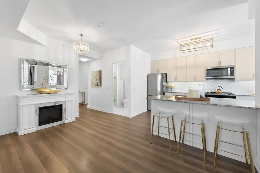 3655 Kingston RD #210, Toronto E08, ON M1M 0E2