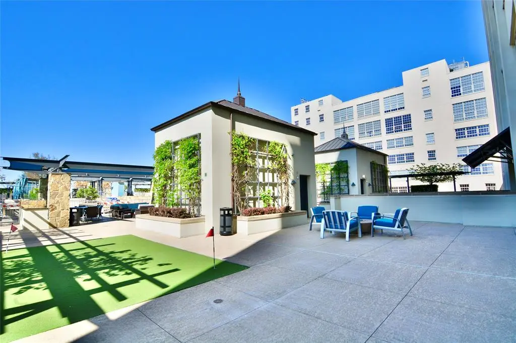 2600 W 7th Street #2820, Fort Worth, TX 76107