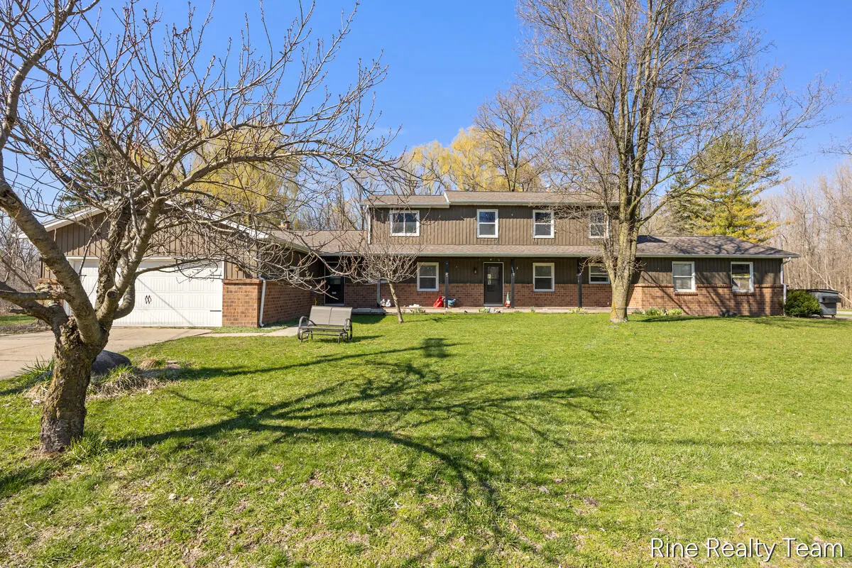 1555 Knapp ST NE, City Of Grand Rapids, MI 49505