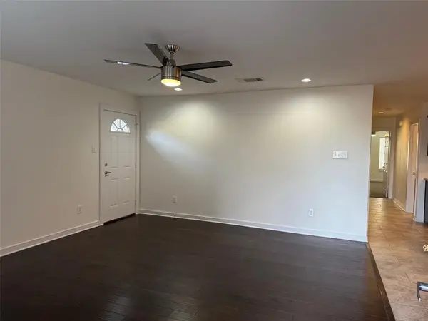 511 Wood Drive, Gunter, TX 75058