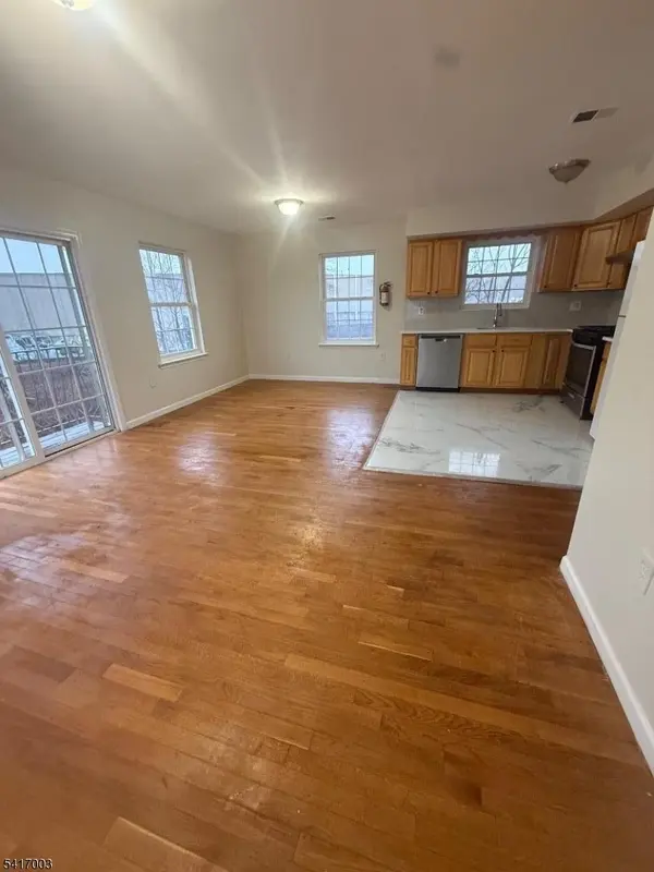 335-345 Broadway (Private Road) #2, Elizabeth City, NJ 07206