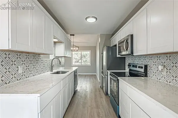 1183 E Marengo DR, Pueblo West, CO 81007