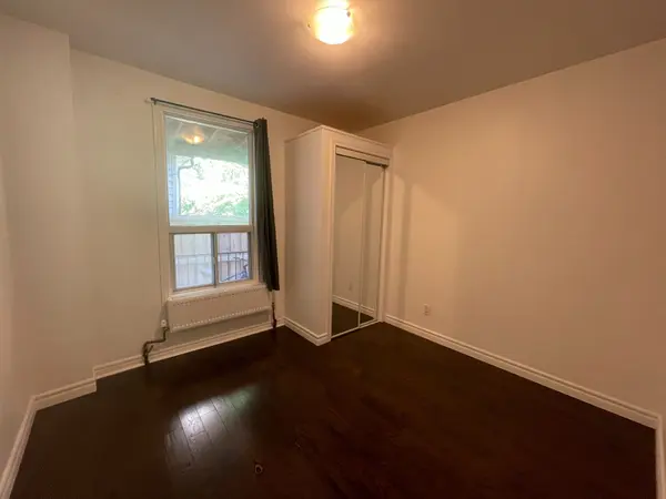 95 D'arcy ST #1, Toronto C01, ON M5T 1J9