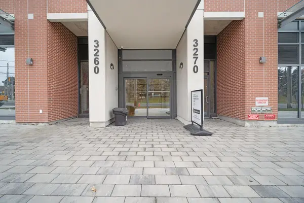 3260 Sheppard AVE E #2501, Toronto E05, ON M1T 3K3