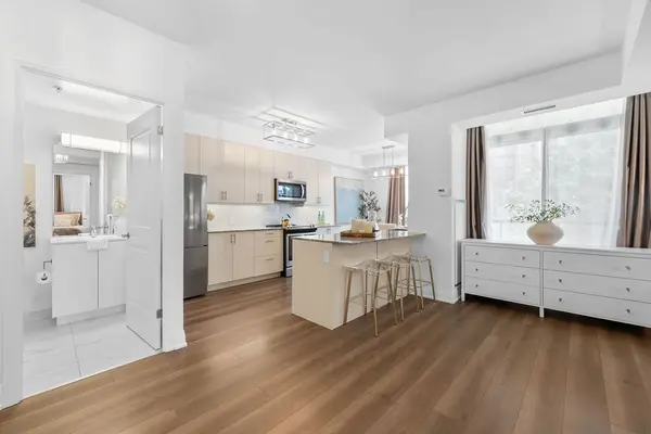 3655 Kingston RD #210, Toronto E08, ON M1M 0E2