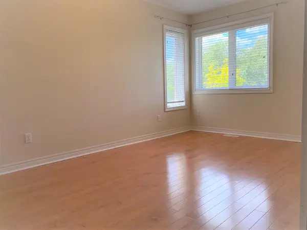 46 Romance DR, Richmond Hill, ON L4S 2R7