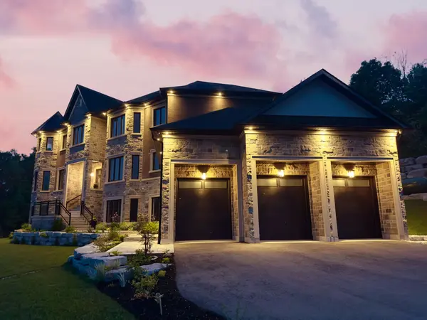 16158 Mount Pleasant RD, Caledon, ON L7E 3M6