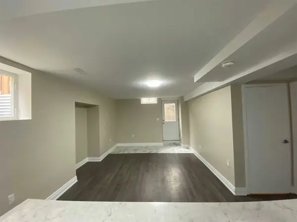 4127 Loyalist DR #Lower, Mississauga, ON L5L 3X7