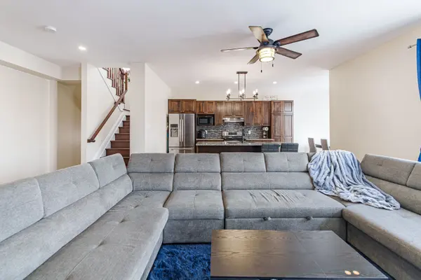 106 Bert Hall ST, Arnprior, ON K7S 0G9