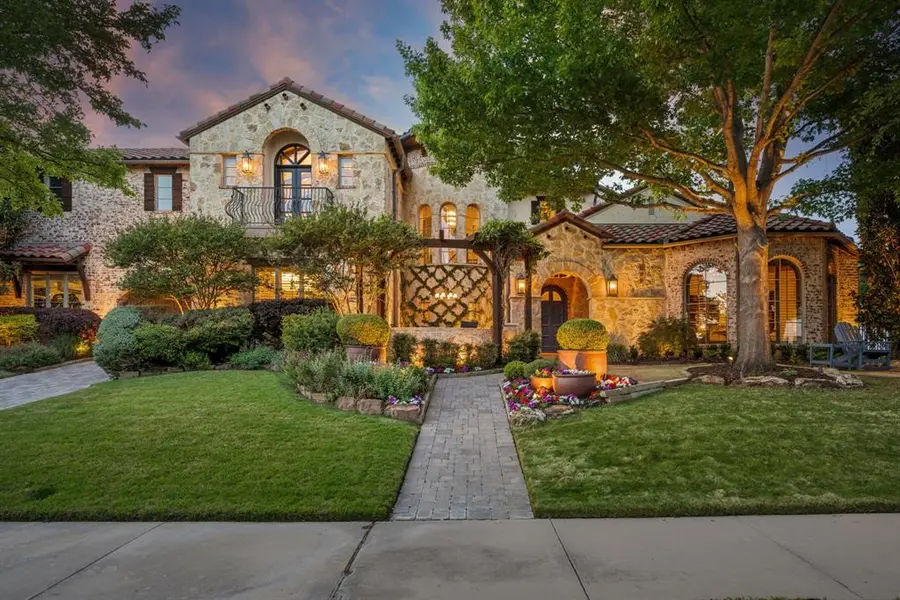 1008 Excalibur Boulevard, Lewisville, TX 75056