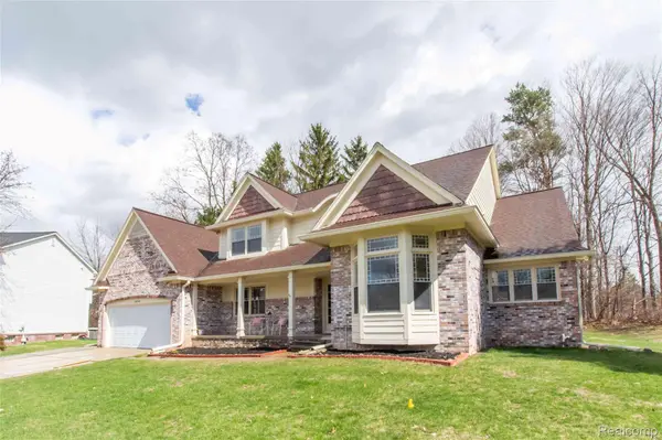 20732 Hannah CT, Novi, MI 48375