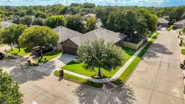1100 New Meadow Drive, Azle, TX 76020