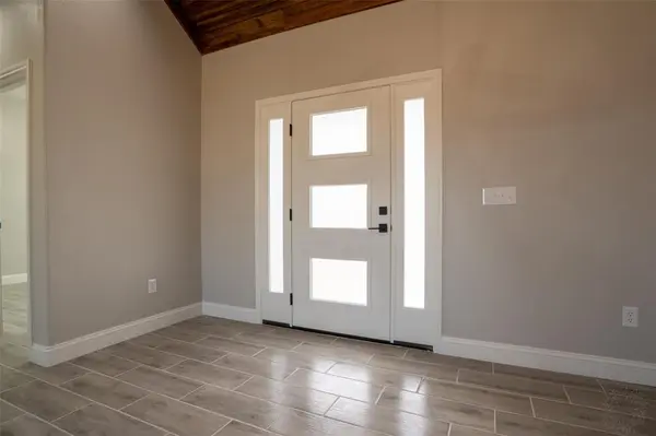 350 E Travis Street, Dublin, TX 76446