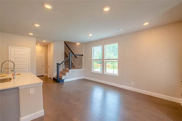 7800 Manilla Drive, Rowlett, TX 75088