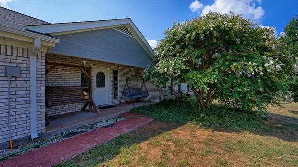 483 Pr 169, Sunset, TX 76270