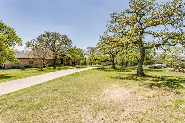 1557 Latigo Hills Road, Bartonville, TX 75022