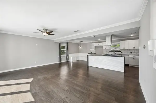 2623 Heatherwood Drive, Dallas, TX 75228